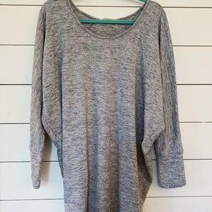 Cute Entro Batwing Dress, NWOT